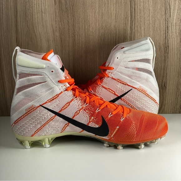 Nike Vapor Untouchable 3 Elite Flyknit Football Cleats AO3006-118 Men’s Size 14 - Picture 4 of 9